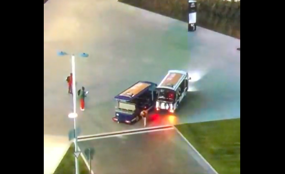 Baleset az atlétikai vb-n: két atlétákat szállító golfkocsi ütközött