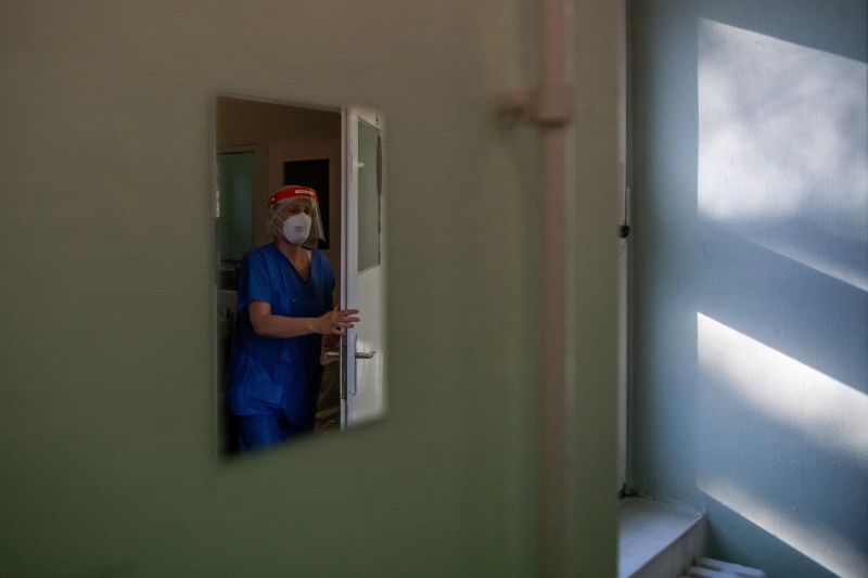 Pintér Sándorék legújabb intézkedése tovább nehezítheti az egészségügyi dolgozók körülményeit