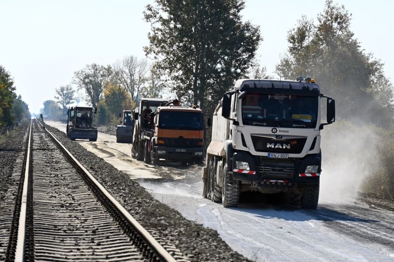 Nem fejezik be a kínaiak a Budapest-Belgrád vasútvonalat, leállt az építkezés