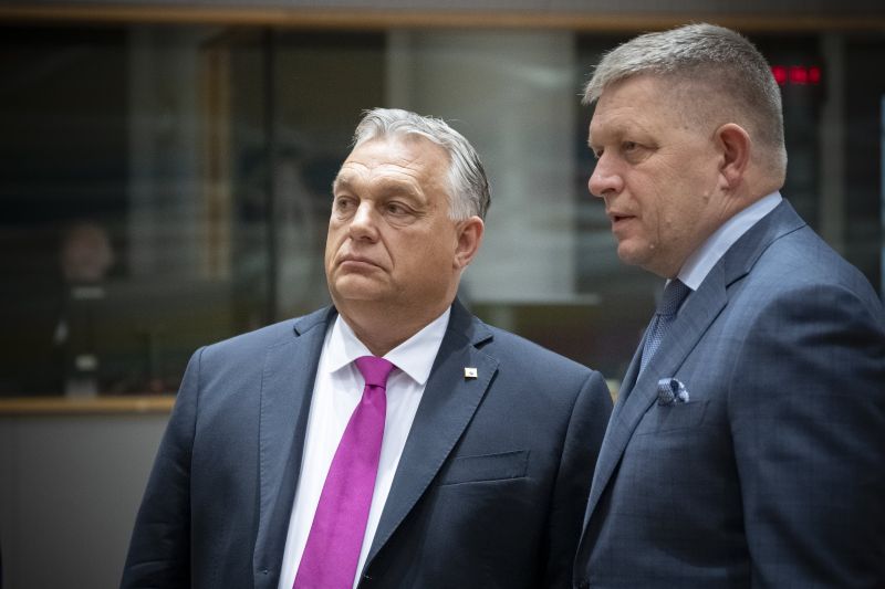 Fico: „Szlovákia felkészült, és megvédi területét az illegális migrációtól” –  Visszatoloncolná a bevándorlókat Magyarországra