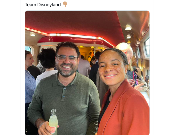 Véletlenül Disneylandbe vitte az EP-képviselőket a strasbourgi vonat