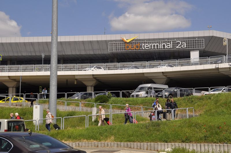 A ferihegyi repülőtér megvásárlásával megbénulhat az Orbán-kormány 