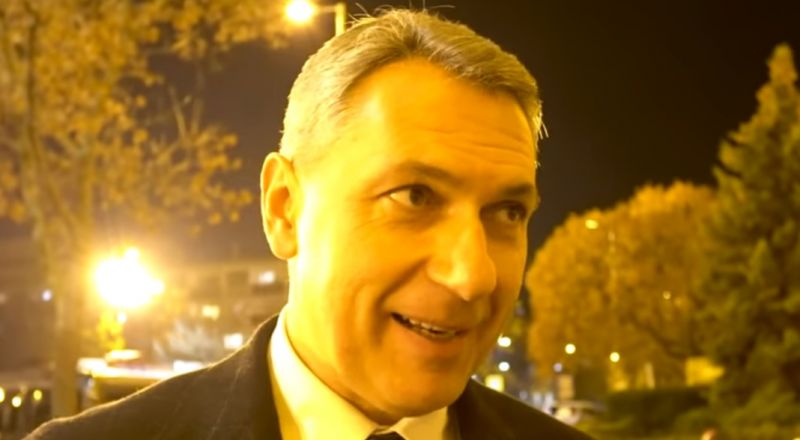 Szakadás előtt a Fidesz? Sajnálja minisztertársa lépését Lázár