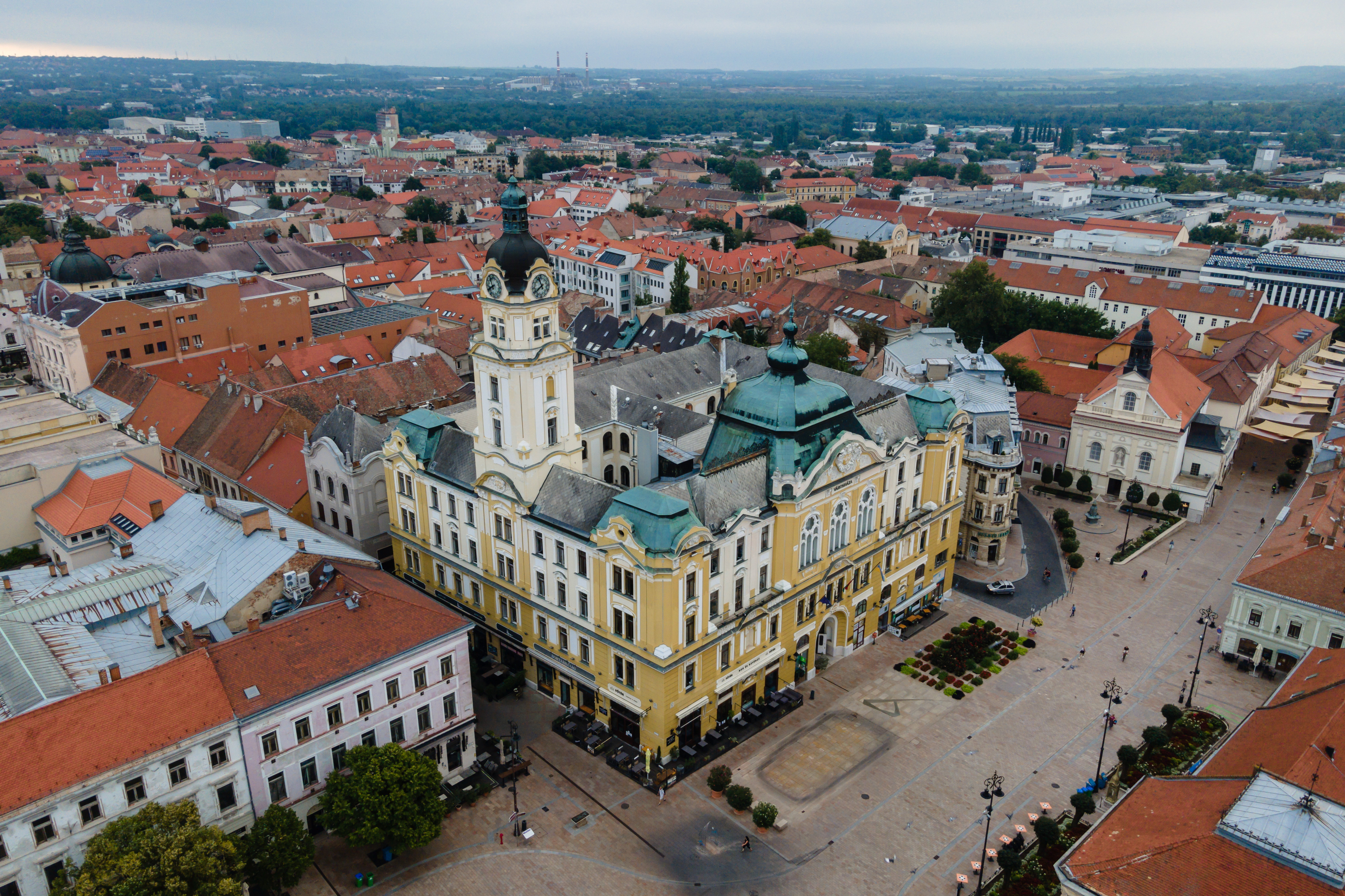 16 milliárdos adósság veri Pécs városvezetését