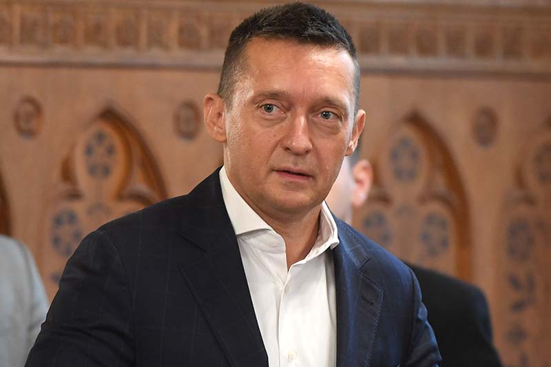 Rogán titkosszolgálata Putyini mintára, Orbáni zsarolás az EU-ban – Kérdőre vonva az ellenzék