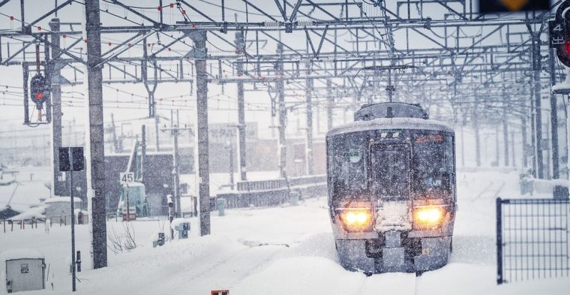 Vasúti fennakadásokra figyelmeztet a MÁV a hó miatt