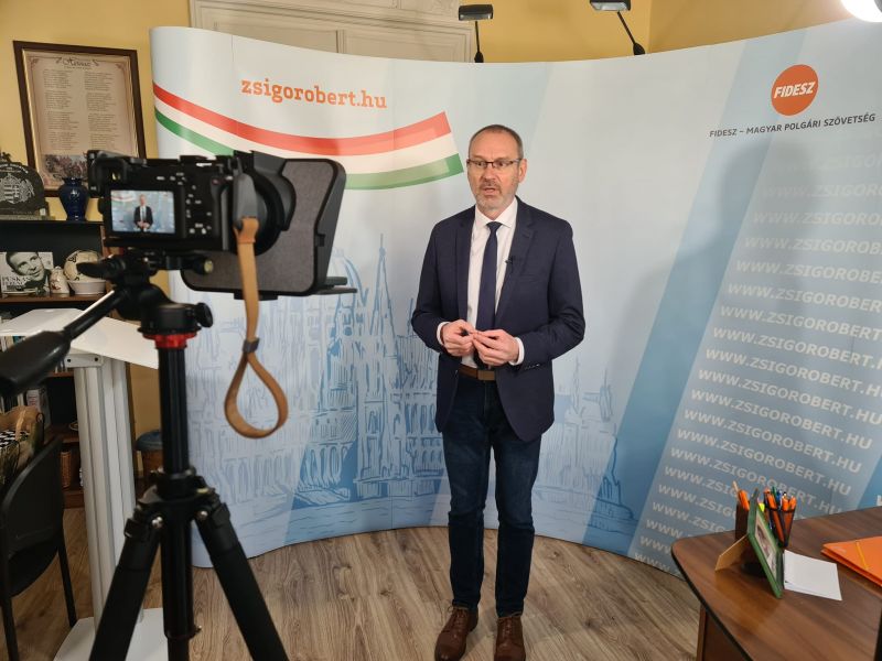 Vészjósló üzenet a Fidesztől: "A magyar családok továbbra is számíthatnak ránk"