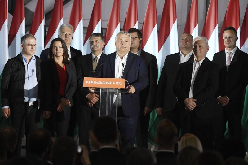Nagyot esett a Fidesz népszerűsége