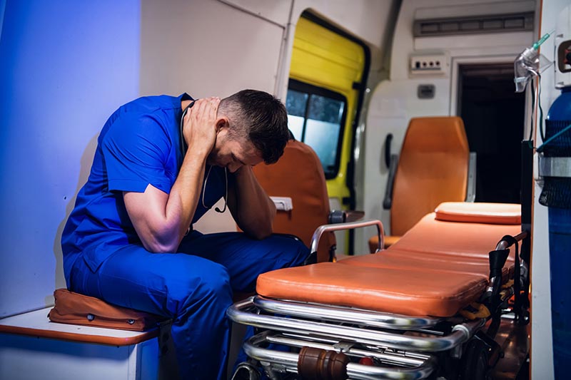 Megfenyegették a mentősök az orvosokat: ha nem vállalnak ügyeletet, máshova vezénylik őket