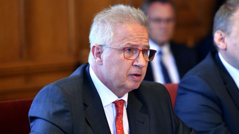 Trócsányi László nem indul a 2024-es EP-választáson