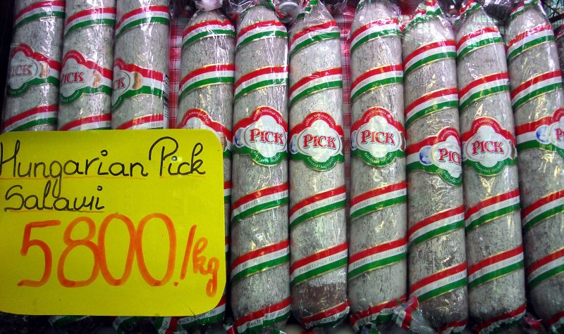 Most már Szlovákiában is töredékáron lehet magyar Pick szalámit vásárolni