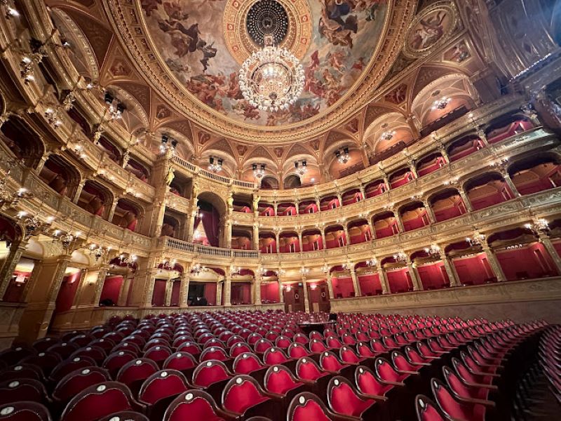 Újabb botrány az Operában – Sztrájk miatt elmaradhat a ma esti előadás, kérdés, vajon a büfések csatlakoznak-e a munkabeszüntetéshez
