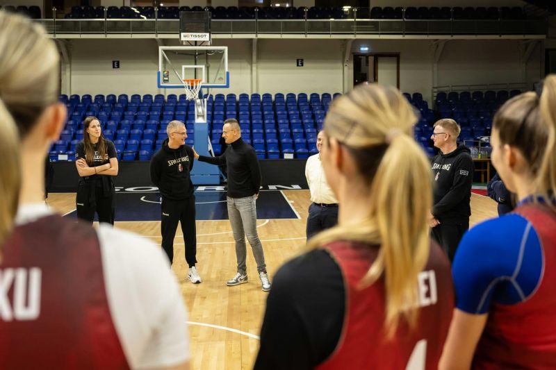 Szijjártó Péter elmondta, mi a hasonlóság a kormány és a női kosárlabda-válogatott között