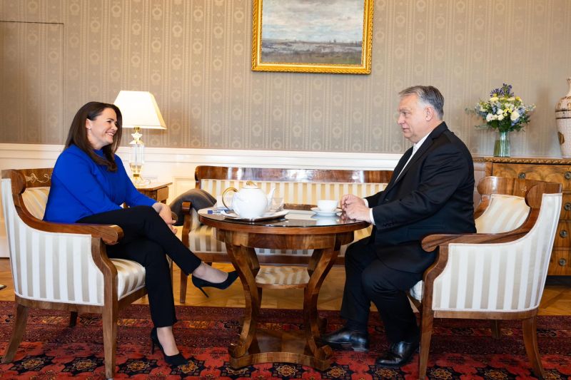 Orbán retteg, inkább paranoiás lesz, és menekül – Csintalan is megszólalt Novák kegyelméről