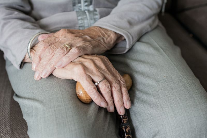Vérig sértett nyugdíjasok – Kikérik maguknak, hogy miattuk magas az államháztartás hiánya