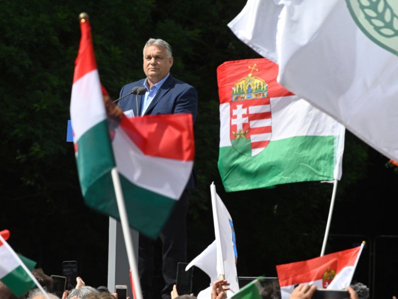 Törölte a Facebook Orbán Viktor Békementen elhangzott beszédét – Ezzel indokolták