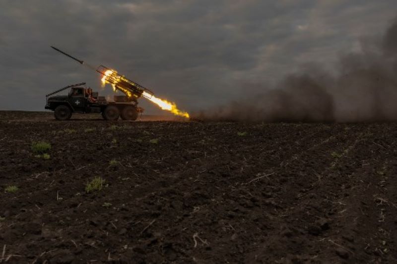 Harkiv elesik, ha Ukrajna nem lőhet orosz területeket amerikai fegyverekkel – figyelmeztet az ukrán hadvezetés