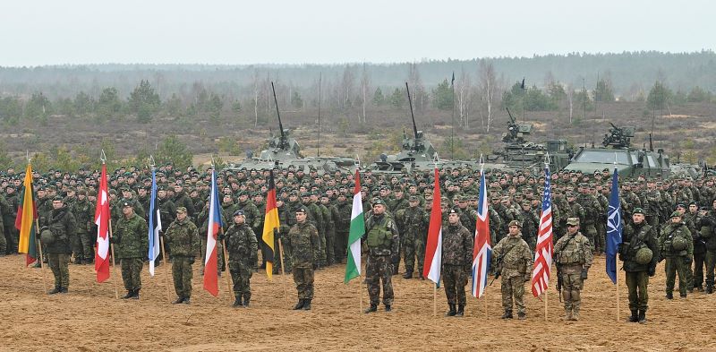 Egy keleti NATO-tagállam is átlépi a vörös vonalat – Készek katonákat küldeni Ukrajnába