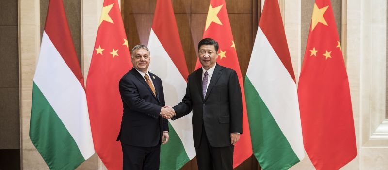 Kína Orbán közreműködésével kerülné meg Brüsszel elektromos autókra kivetendő büntetővámját