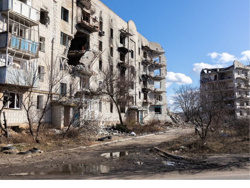 Elszabadult a pokol északkelet-Ukrajnában: több ezer embert kellett evakuálni