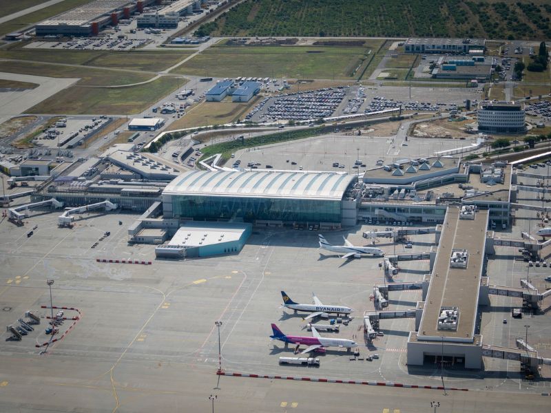 A kormány megvette a repteret – Nagy Márton szerint a Gyurcsány-kormány anno "elkótyavetyélte ezt a nemzeti kincset"