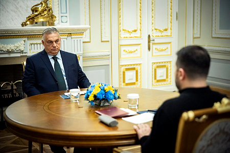 Friss képek Orbán Viktor és Volodimir Zelenszkij rendkívüli találkozójáról + Galéria