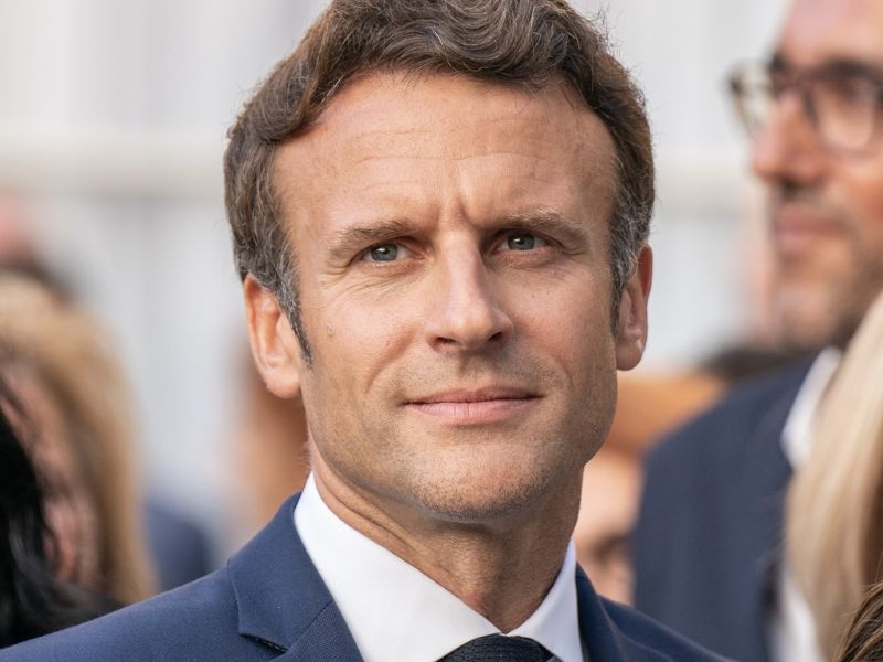 Emmanuel Macron csúfos bukása után új választásokat ír ki és bejelentette a Nemzetgyűlés feloszlatását