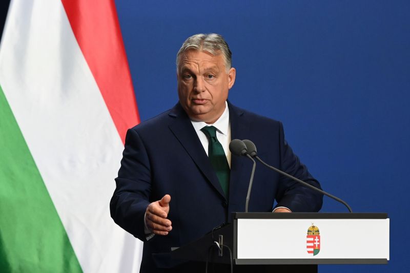 Orbán Viktor harmadjára találkozik a héten a német kancellárral – Vajon mi az oka a sűrű látogatásnak?