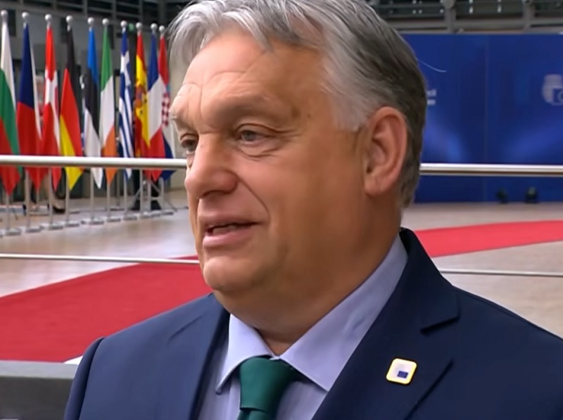 „Pimaszság a választókkal szemben” – Videón, ahogy Orbán Viktor odapörkölt Brüsszelnek