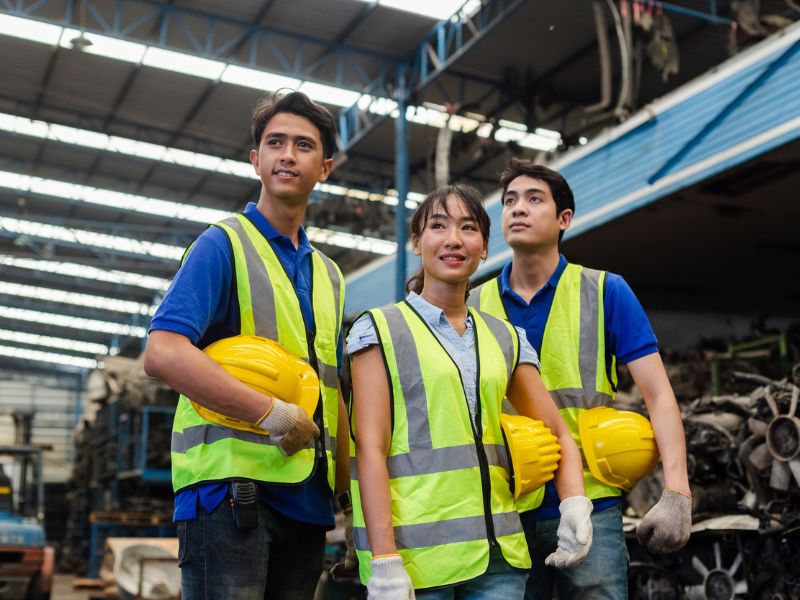Vendégmunkások özönlenek ezekre a magyar munkahelyekre – Több a filippínó és a vietnámi, mint a román vagy szlovák