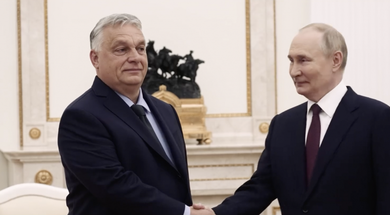 Orbán Viktor: "Én maradtam az egyetlen nyugati vezető, akinek egyszerre van esélye beszélni Kijevvel és Moszkvával."