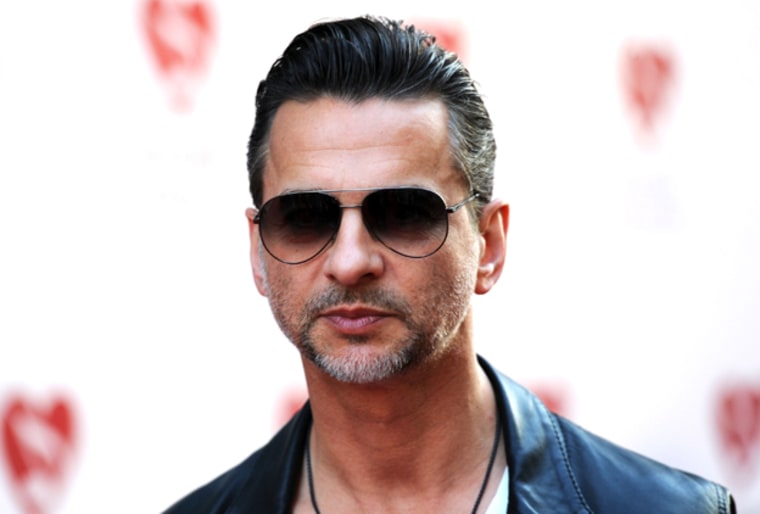 Ételmérgezéssel került kórházba a Depeche Mode énekese